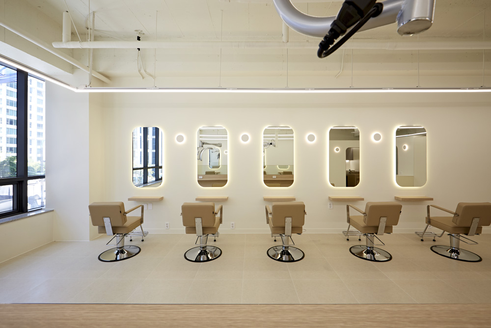 28 平米现代美容院空间设计，诠释极简美学-10