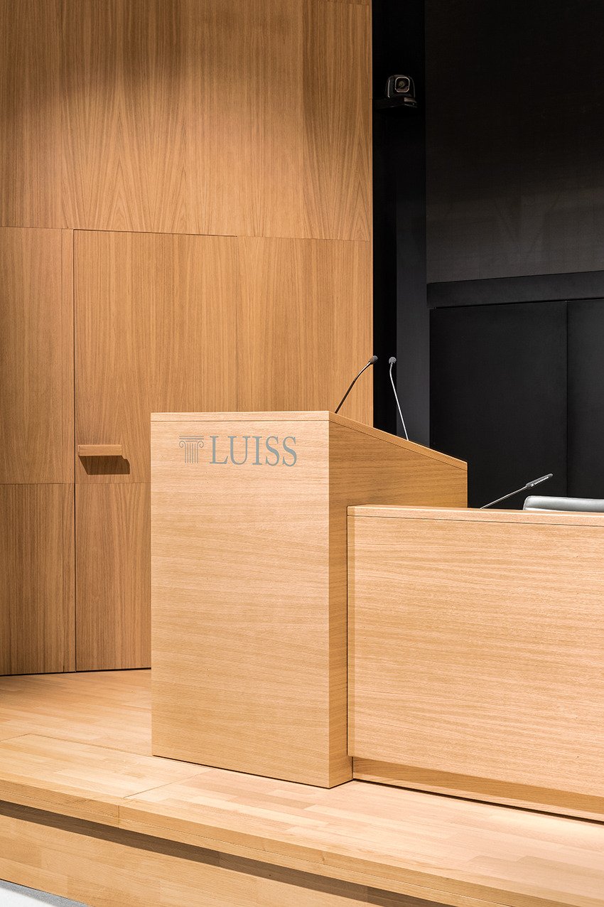 路易斯大学大礼堂-32