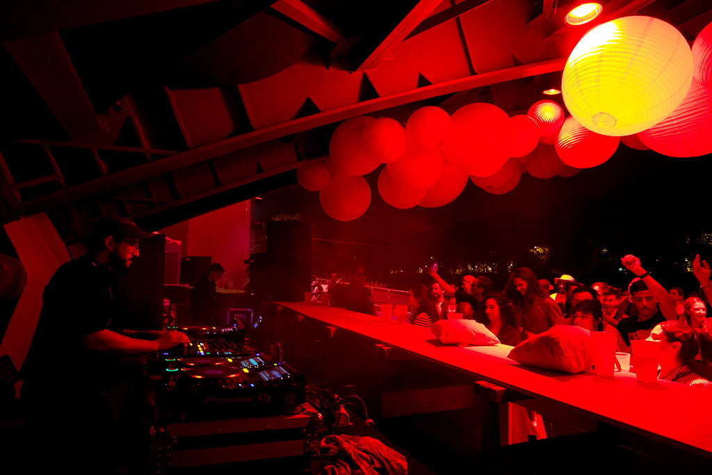 CABARET SUR BERGE（圣但尼塞纳河畔露天酒馆布景）丨法国-51