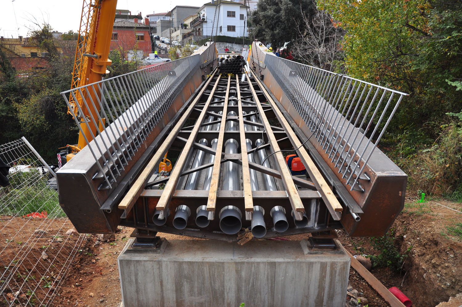 can gili footbridge-34
