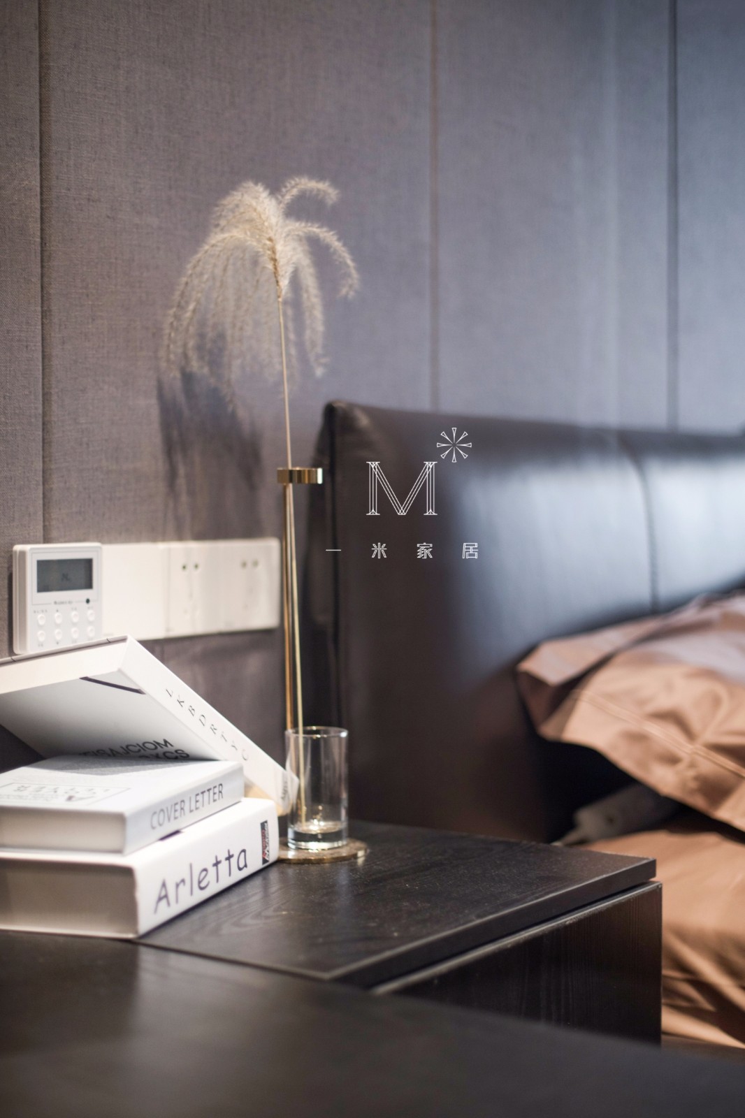 110m²现代极简住宅 | 金属与木质的简约艺术-21