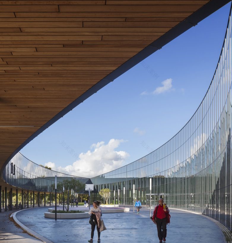 海牙Zuiderpark体育校园丨荷兰海牙丨FaulknerBrowns Architects-23