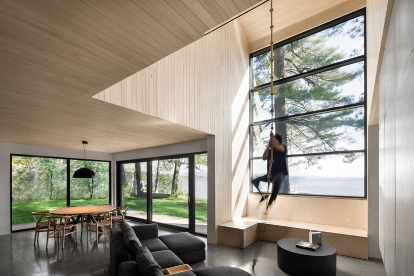 加拿大魁北克湖边覆色木板独栋住宅丨Atelier Schwimmer工作室-9