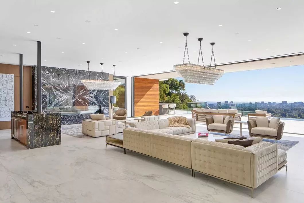 比佛利山庄奢华别墅，现代设计融入自然景观-28