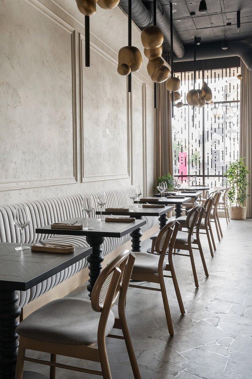 42·173P 萨尔瓦多黄金葡萄酒小酒馆丨俄罗斯丨LEFT design-7