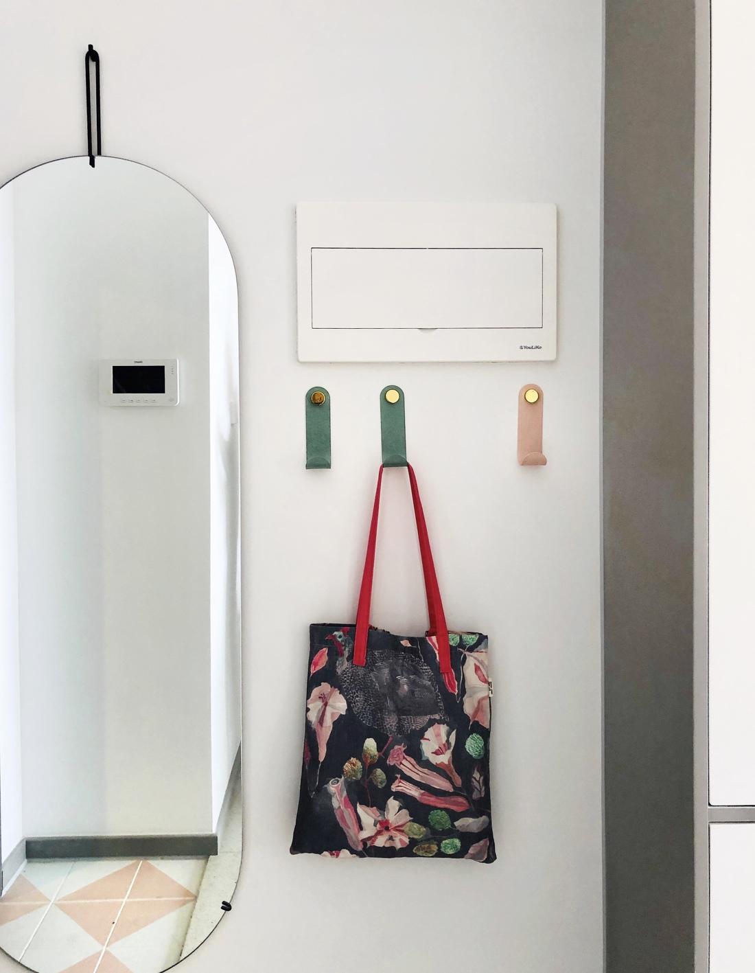 小户型现代简约风设计 | 色彩缤纷,布局巧妙-34