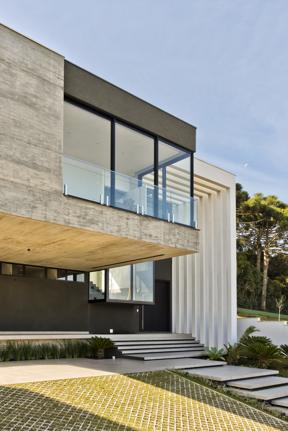 巴西 PI 别墅 | 现代风格与自然景观的完美融合-26