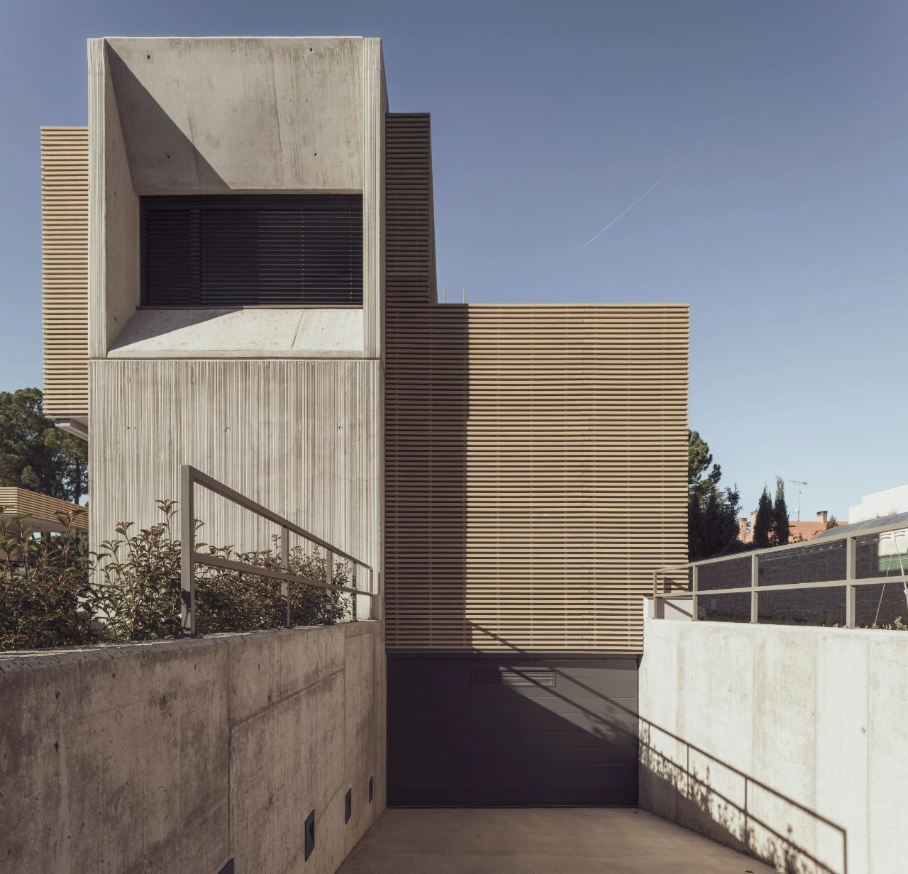 自然共生,淡然于物丨西班牙马德里丨Molina Architecture Studio-30