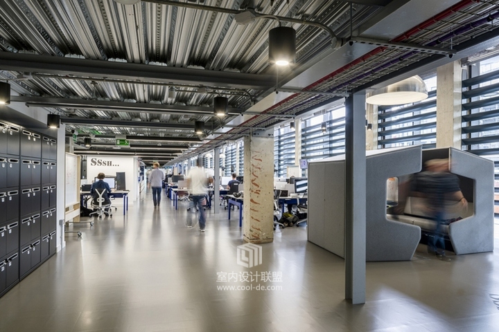 英国Sky电信公司办公室-10