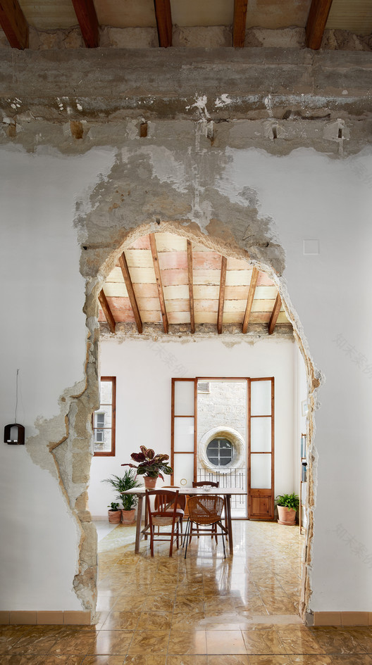 18,000 欧元翻新空置房产,马略卡岛旅游区住房需求解决案例-19