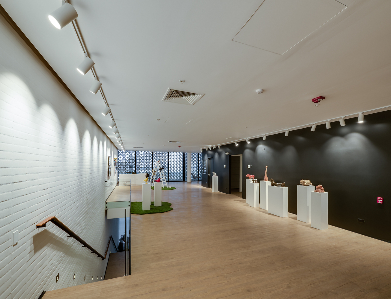 垂直绿洲 · 利马 Morphology Building 室内设计-33