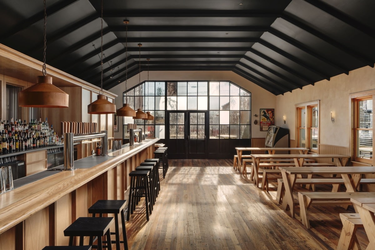 奥斯汀历史民居变身 Stay Put Brewery丨美国奥斯汀丨MAGIC architecture-14