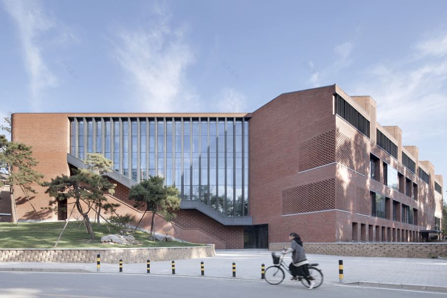 清华中央食堂 | 校园公共空间的新生-41