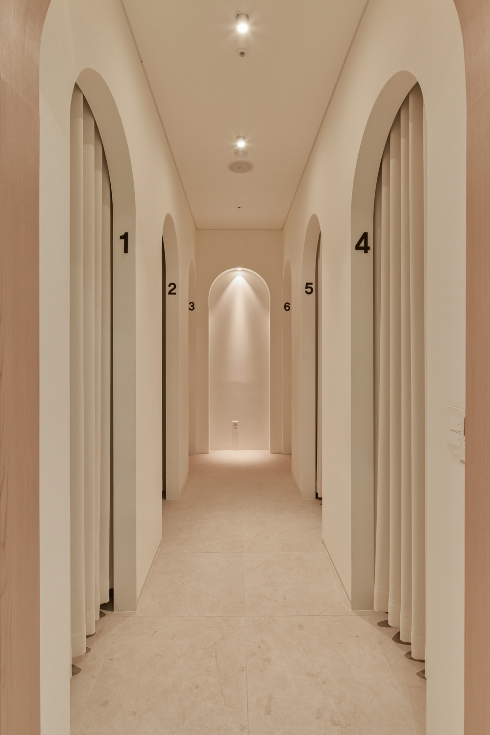 "高级舒适的 31 平米中医诊所设计"-17