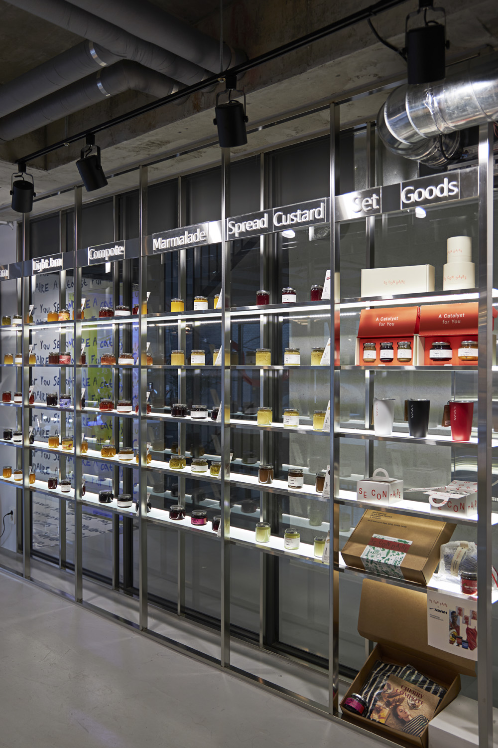 28 坪现代简约风咖啡厅，首尔城东区成寿洞 Brunch 咖啡厅设计-18