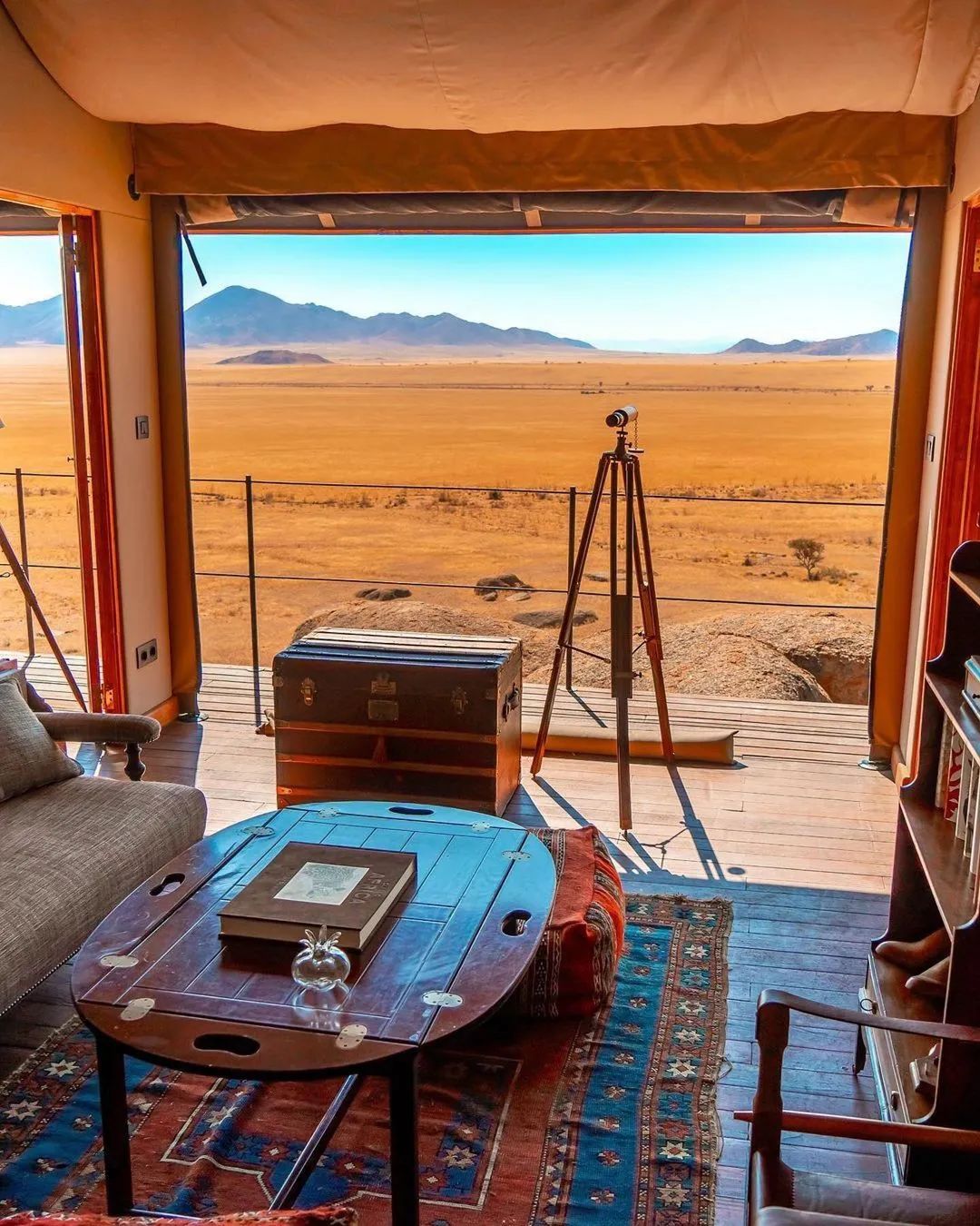 沙漠巨石上的野奢帐篷酒店-23