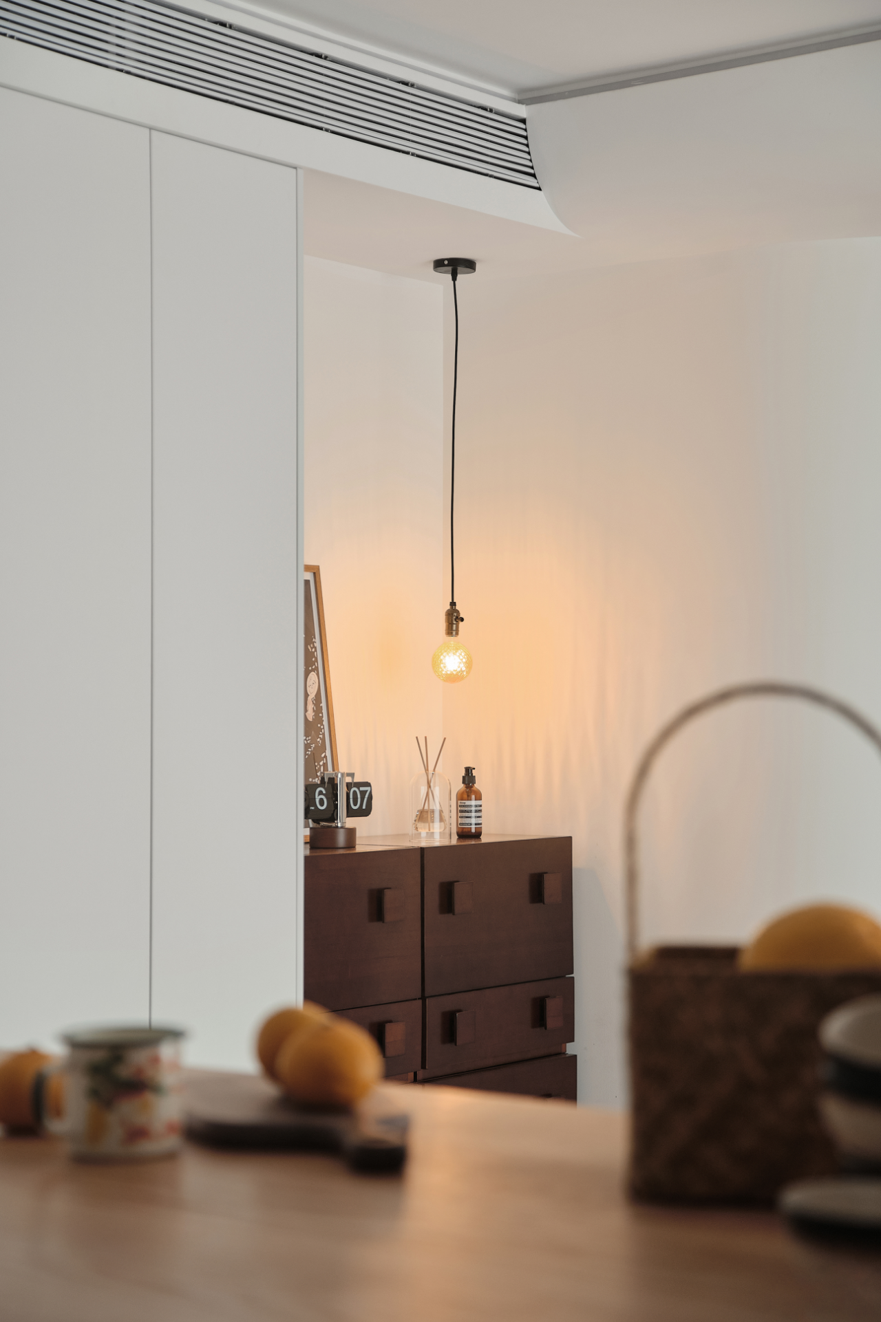 现实与梦境的交织之家丨中国南京丨时铭空间设计-10