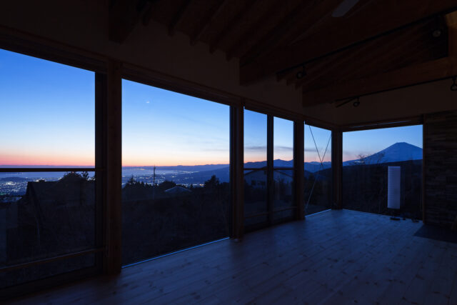 芦ノ湖高原の家丨株式会社米村和夫建築アトリエ-59