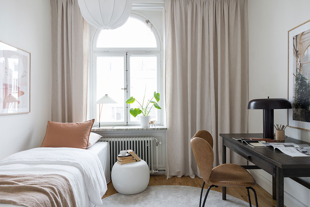 位于斯德哥尔摩带黑白厨房的优雅转角公寓-14