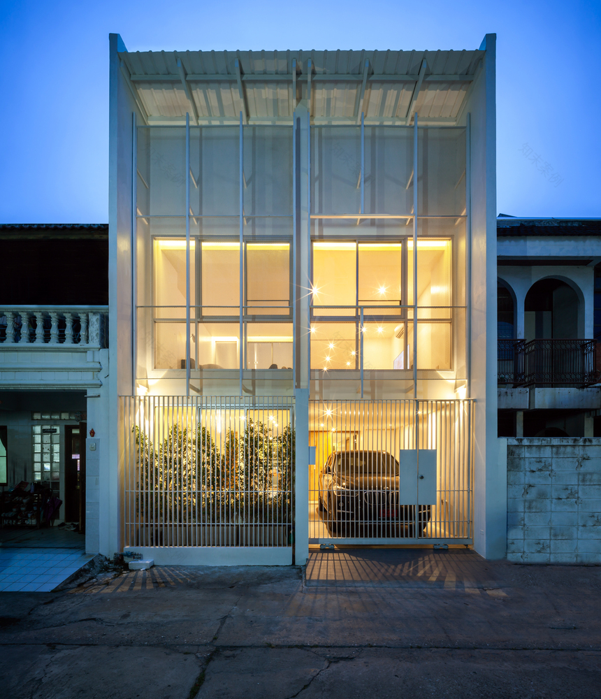 废弃联排别墅的轻盈翻新-47