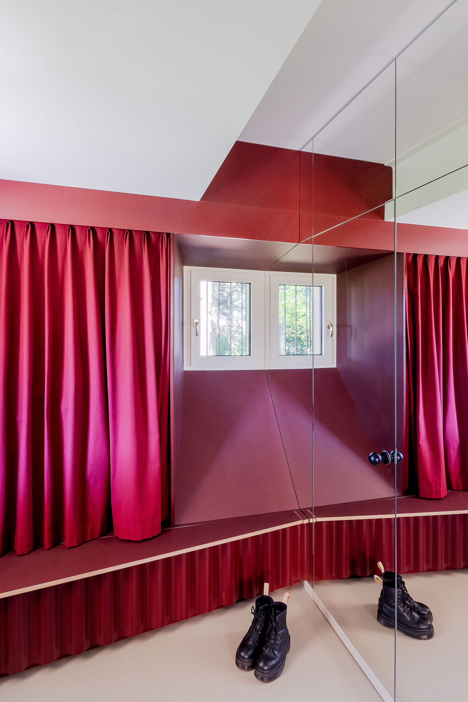 奇幻窗帘 · 塑造建筑空间的魔法师丨Yellowtrace-71