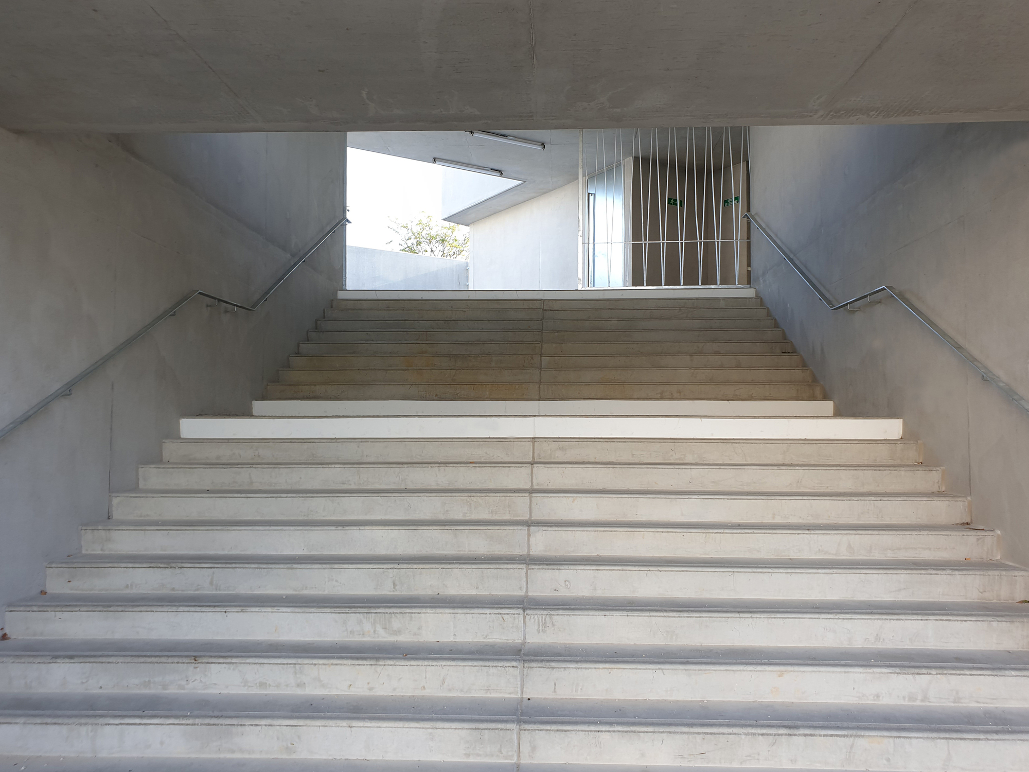 Malpasse Stadium / Guillaume Pepin architect + Fabrice Giraud architect-10