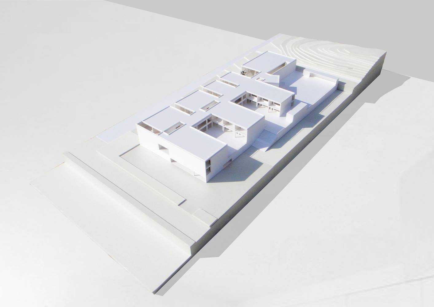 南京大山地小学 · 嵌入山坡的立体公共空间-41