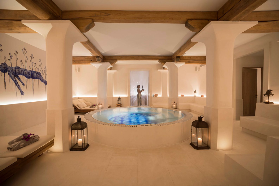 18 位建筑大师的伊维萨岛私人别墅设计,自然融入奢华-224