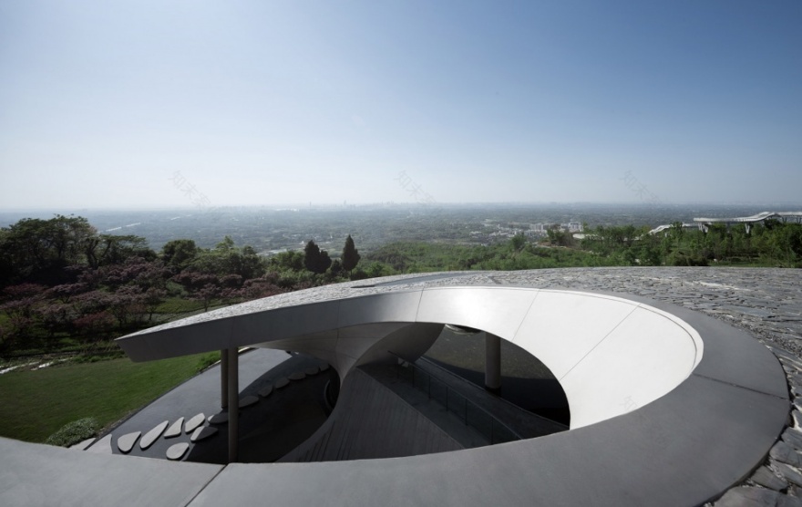 龙泉山镜高空平台丨中国成都丨BUZZ庄子玉工作室-46