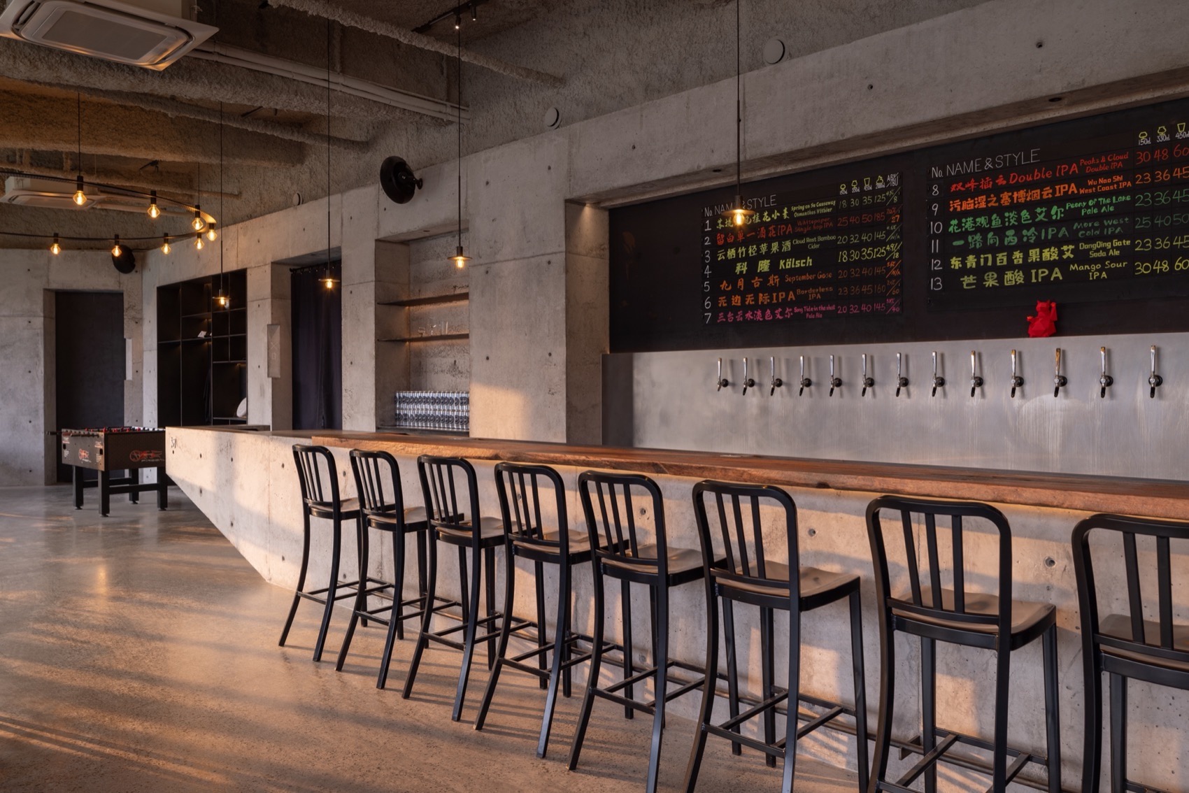 东河精酿 · 杭州黄龙店 / 杭州观堂设计-24