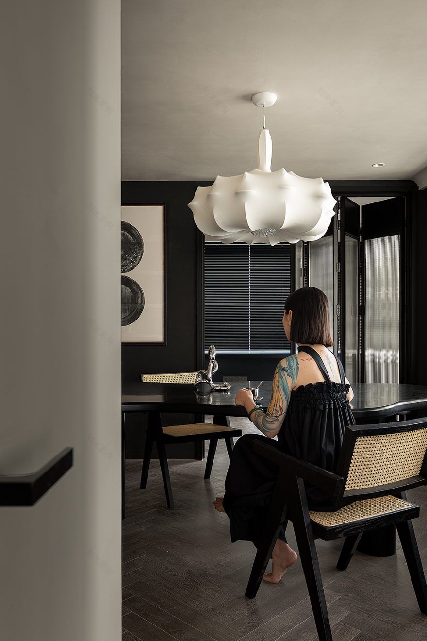 安徽合肥庐月湾 140㎡极简私宅丨中国合肥丨量子空间设计-18