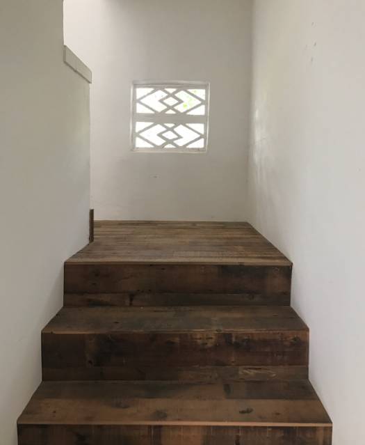 把一个破烂小院，爆改成中国风的入云屋，凉亭、枫树、竹篱笆......-107