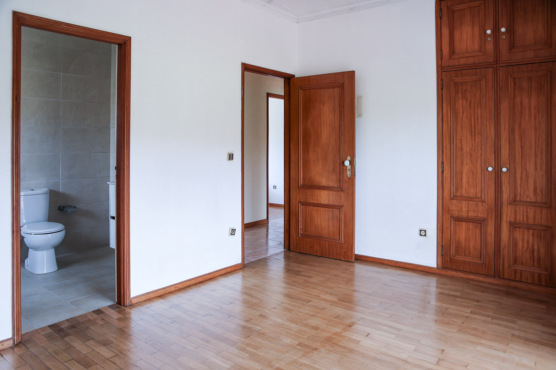 Remax-18