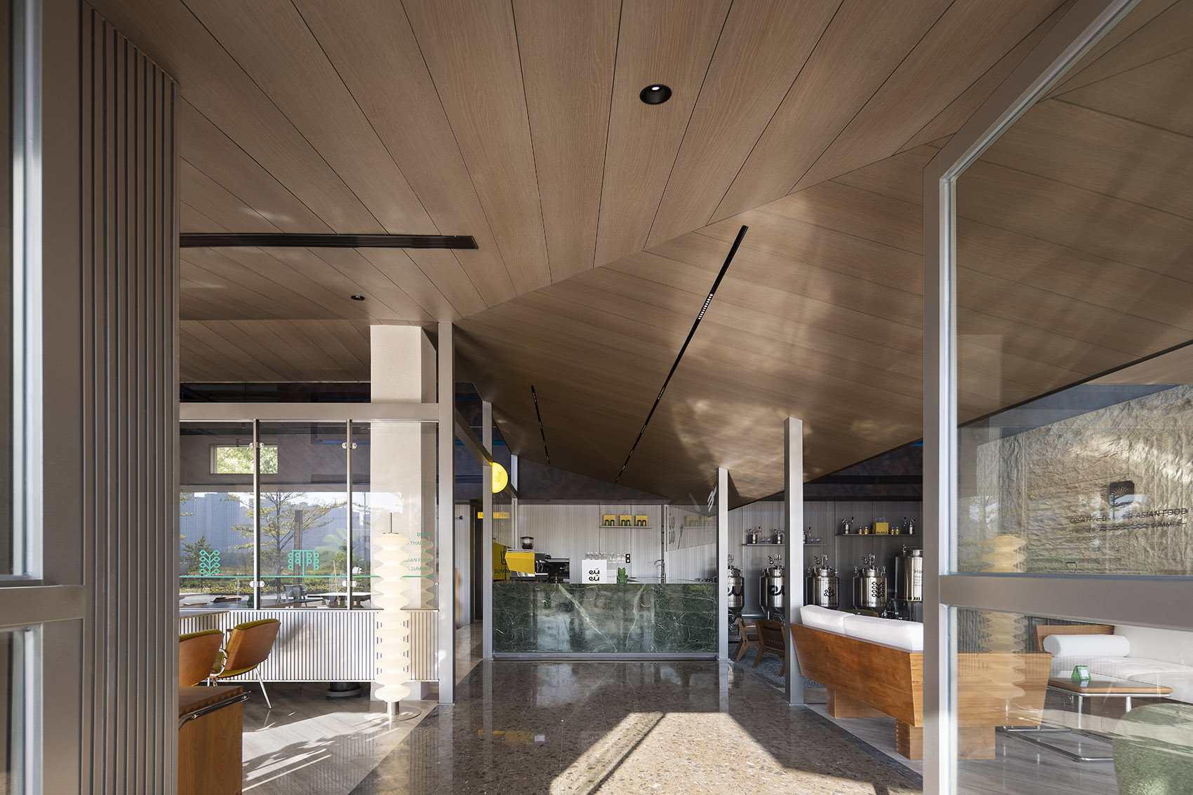 EUEU 餐饮店丨中国惠州丨SORA-32