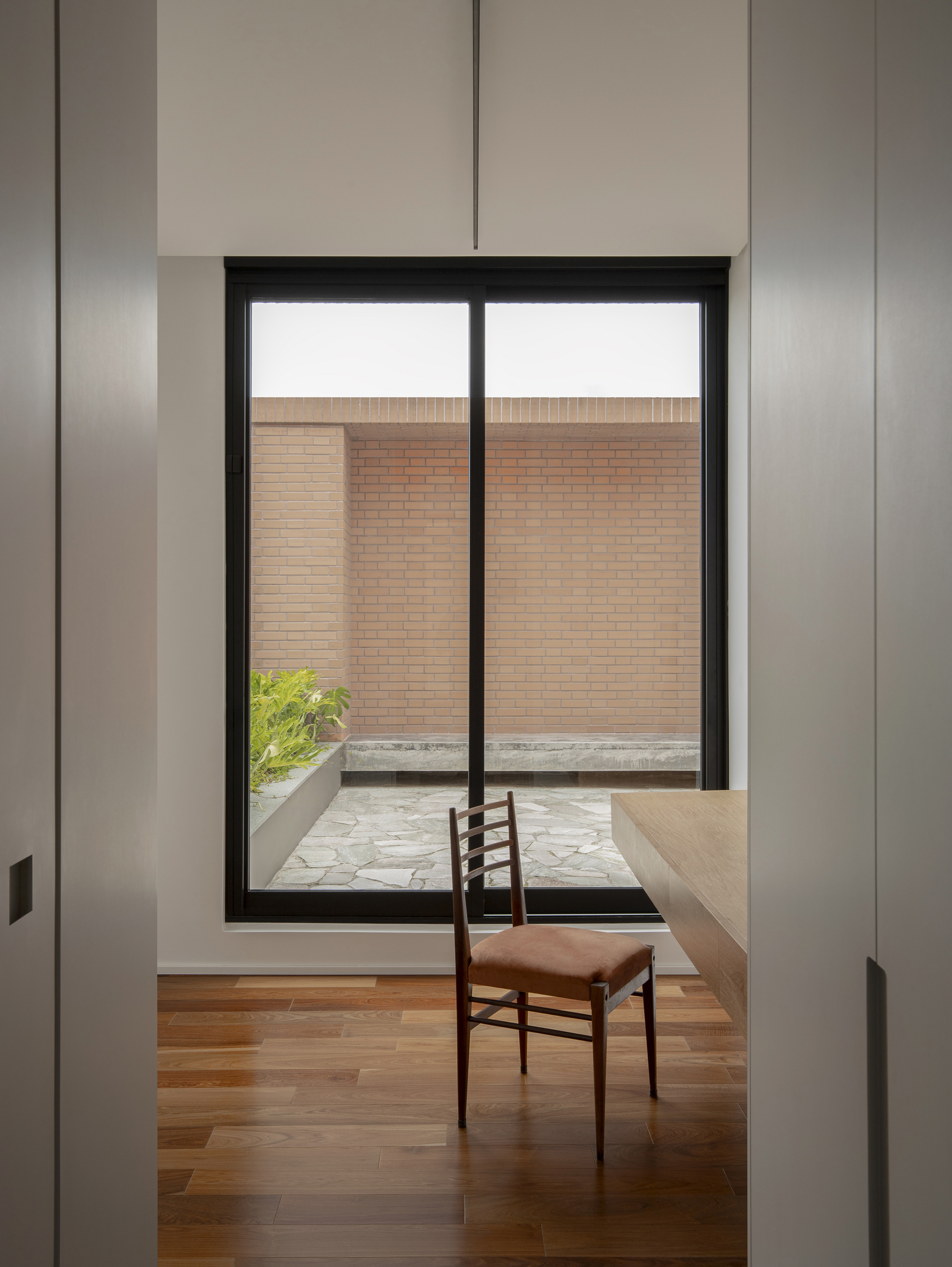 托朗住宅丨巴西丨Luana Barichello,Nommo Arquitetos-20