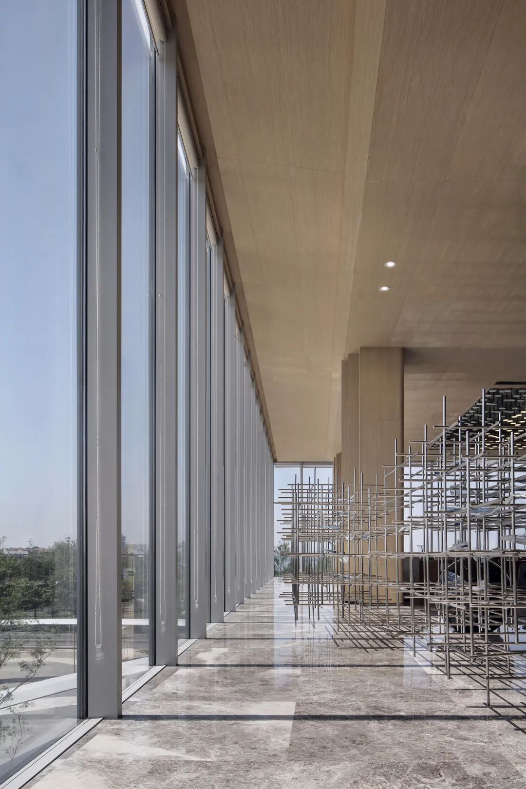 协信天骄观澜售楼处 | 水光之韵,自然之美-15