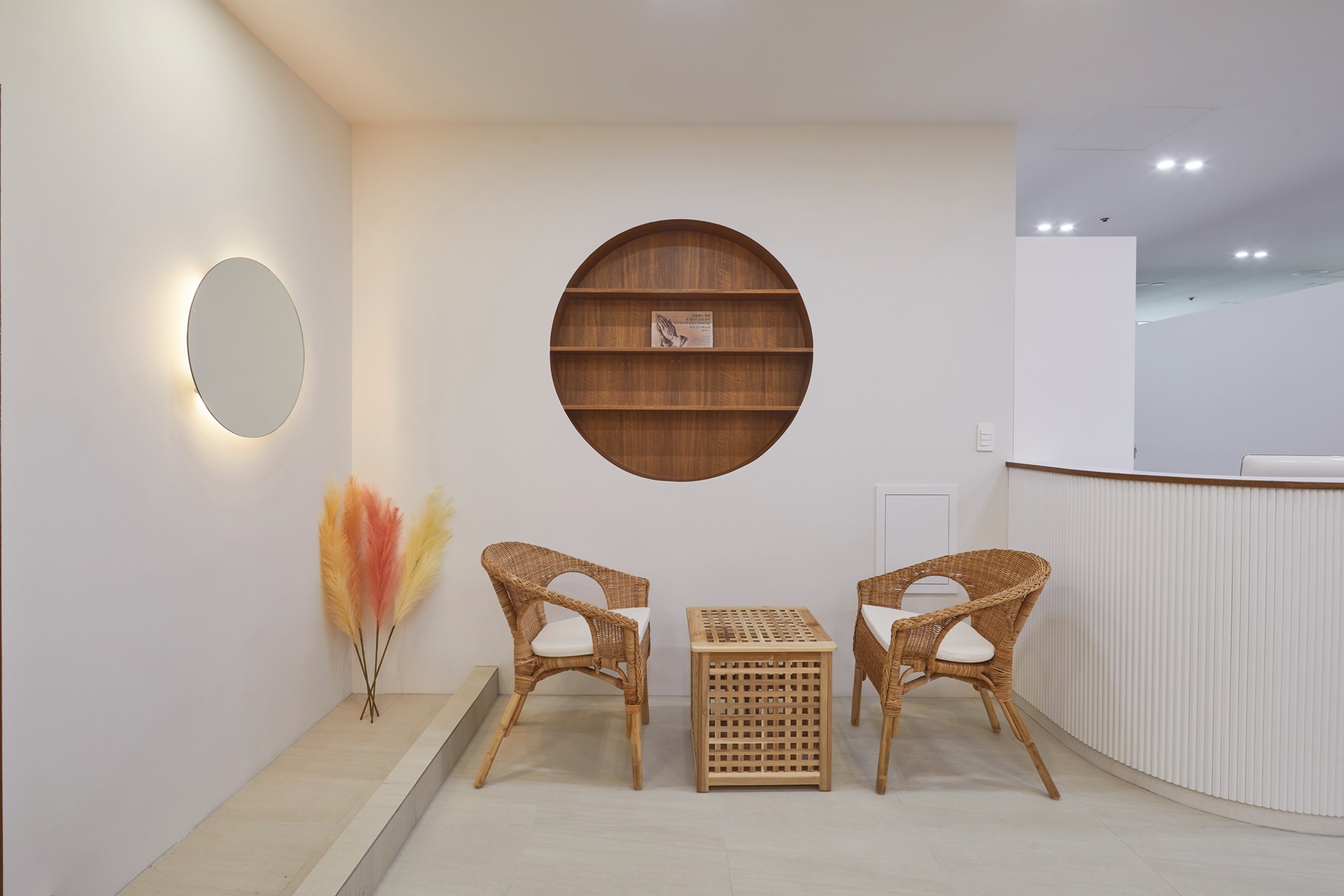 "首尔 39 平米美容室内设计 | 现代简约风，功能齐全"-14