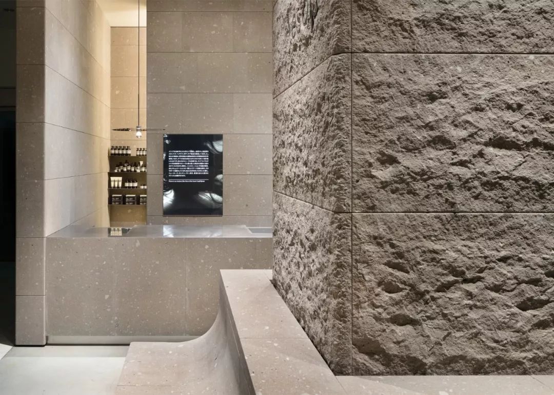 日本札幌·Aesop(伊索)护肤品专卖店设计-11