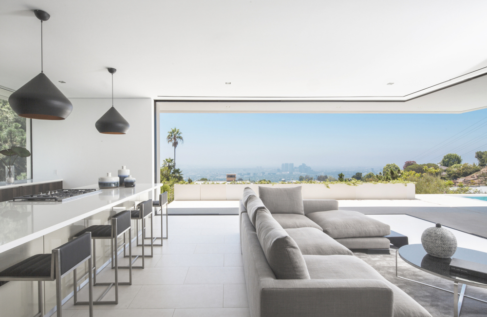 Beverly Hills Homes are Luxurious, Beautiful -- and Expensive-36