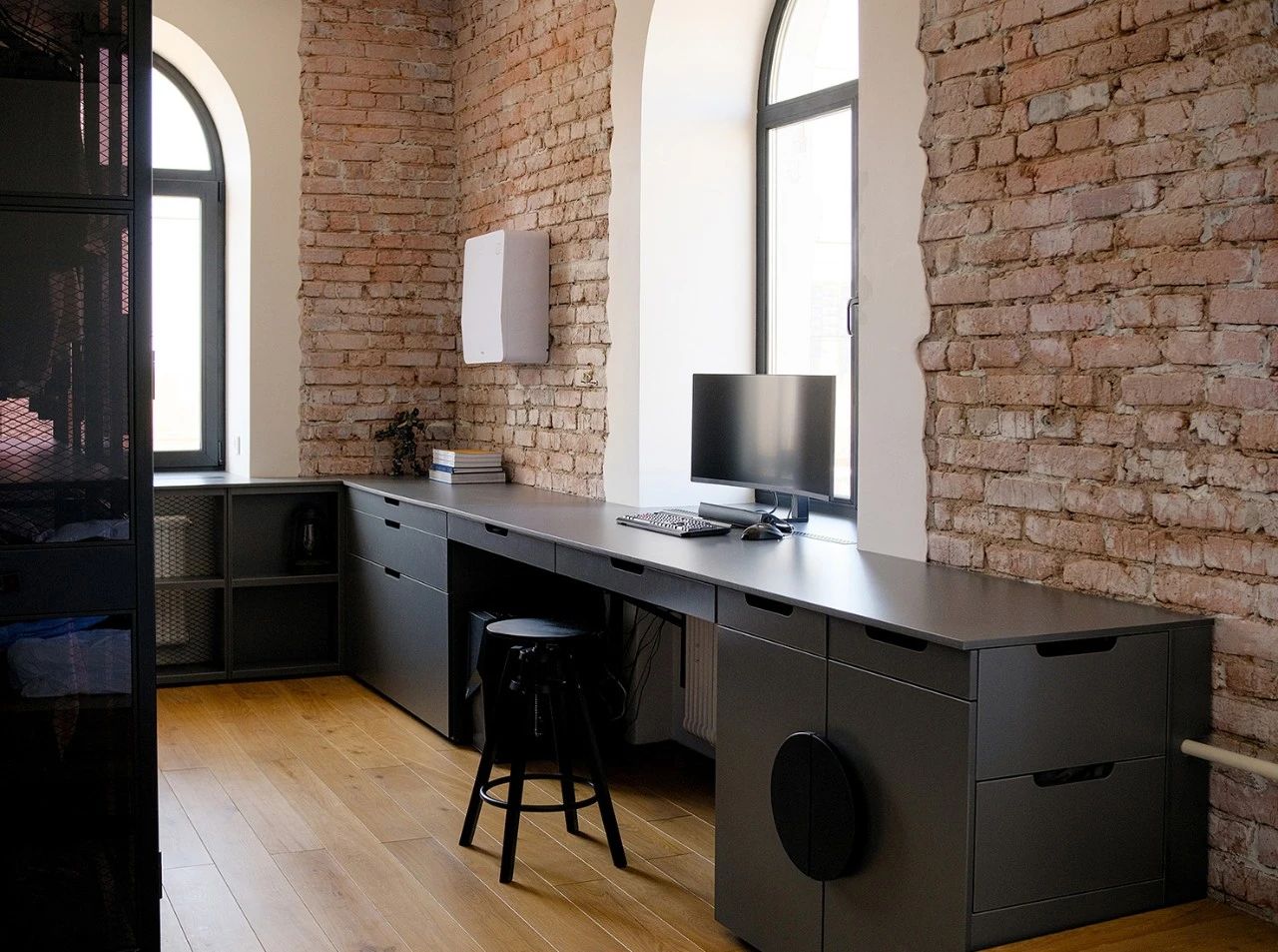 68㎡独具品味的家丨Ekaterina Yanchenko-20