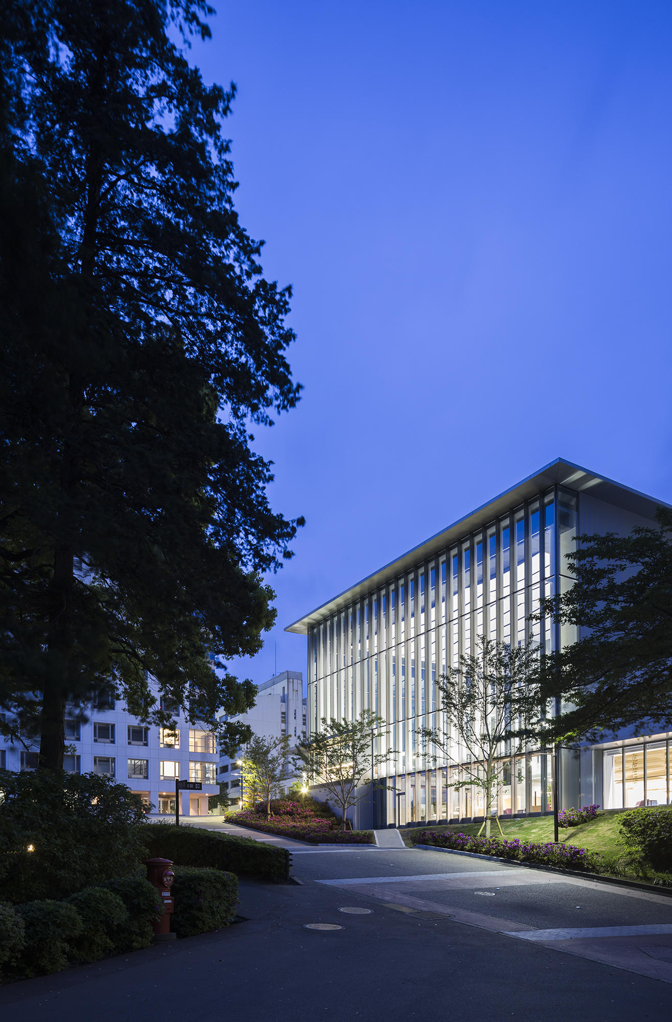 流通経済大学龍ヶ崎キャンパス2号館-3