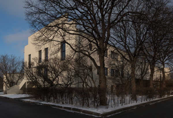 莫斯科高尔基公园原“车库”博物馆指挥部大楼改造及拆除项目丨俄罗斯丨FORM,作者团队含奥尔加·特雷瓦斯等-17