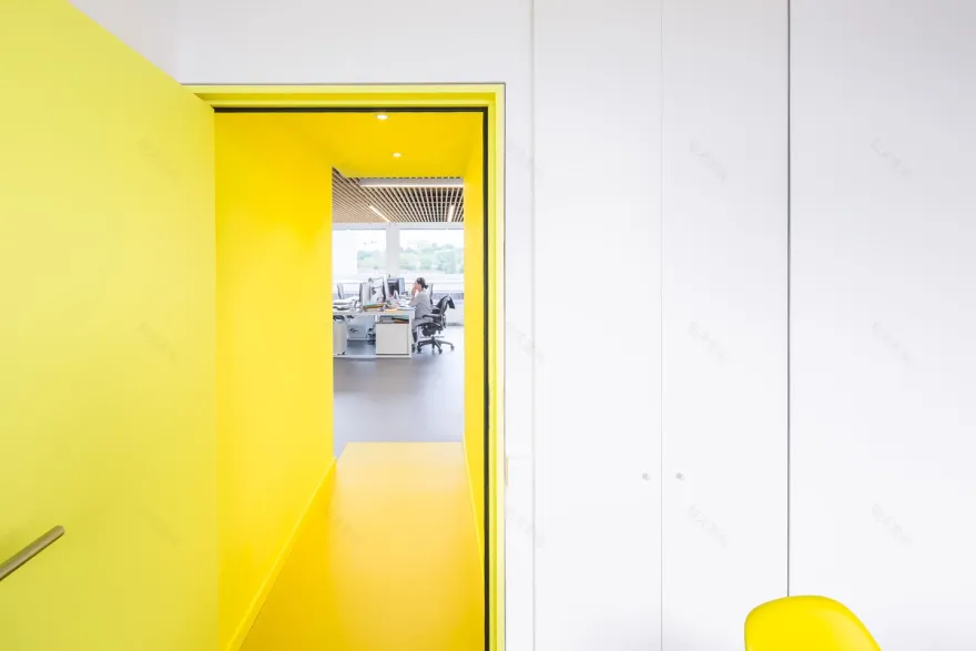 FTI 基金会总部办公室翻新项目丨瑞士日内瓦丨Studio Banana-8