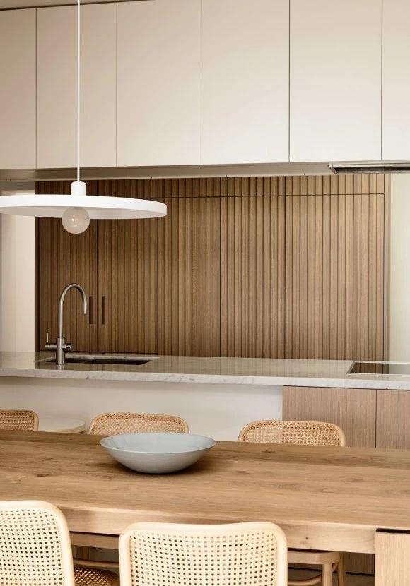 Rob Kennon Architects--138㎡住宅翻新，巧妙的分区让空间更连续-44