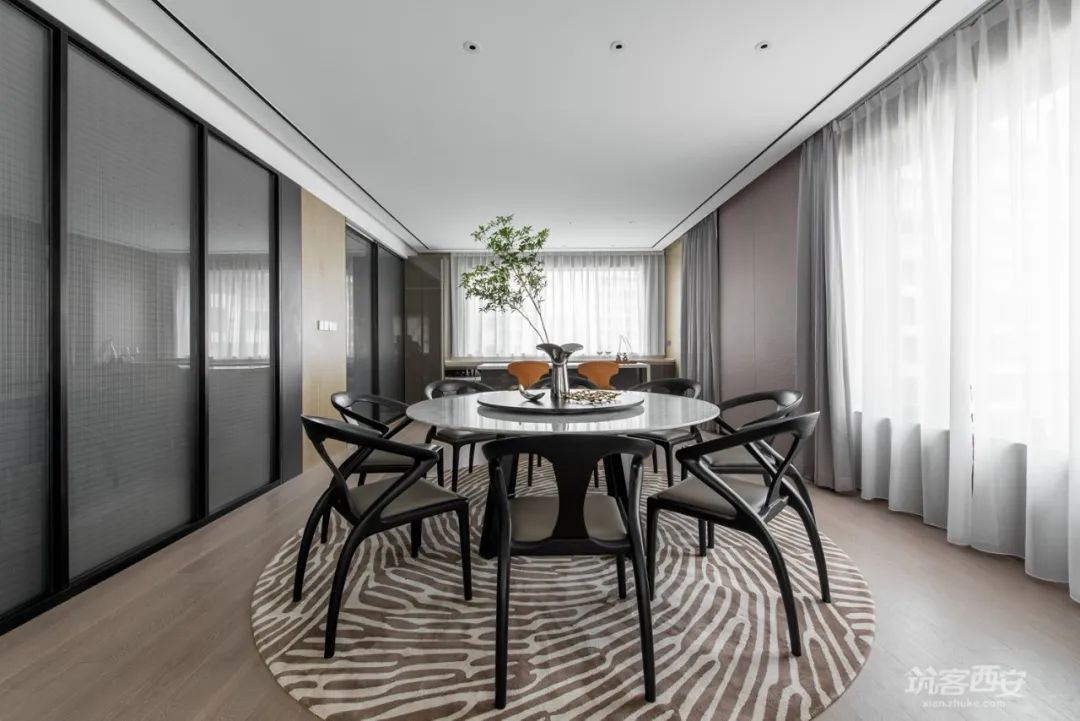 曲江玫瑰园·刘雅娟的大平层艺术装扮丨中国西安丨様家荟·御点软装设计中心-47