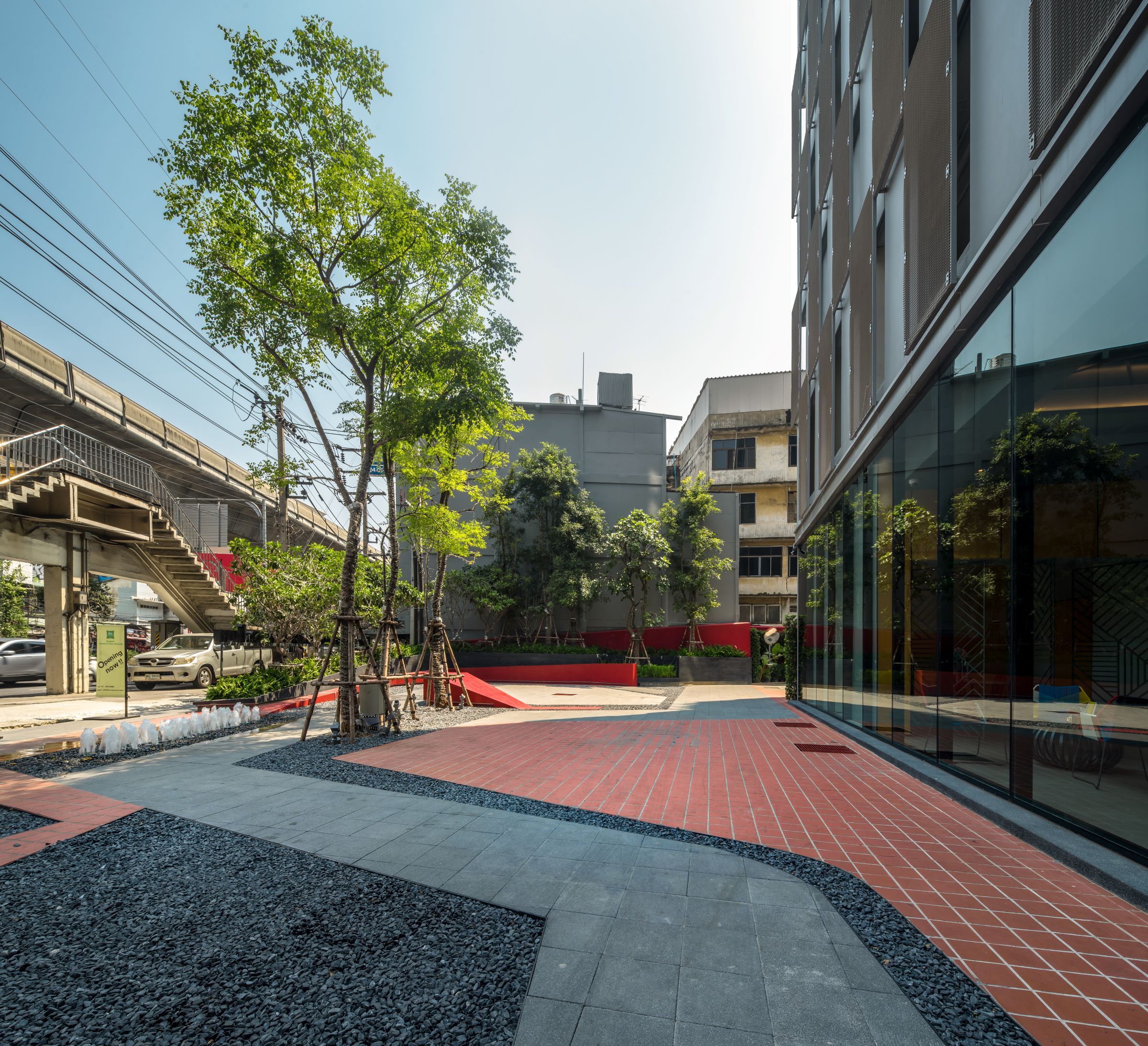 曼谷宜必思酒店-14