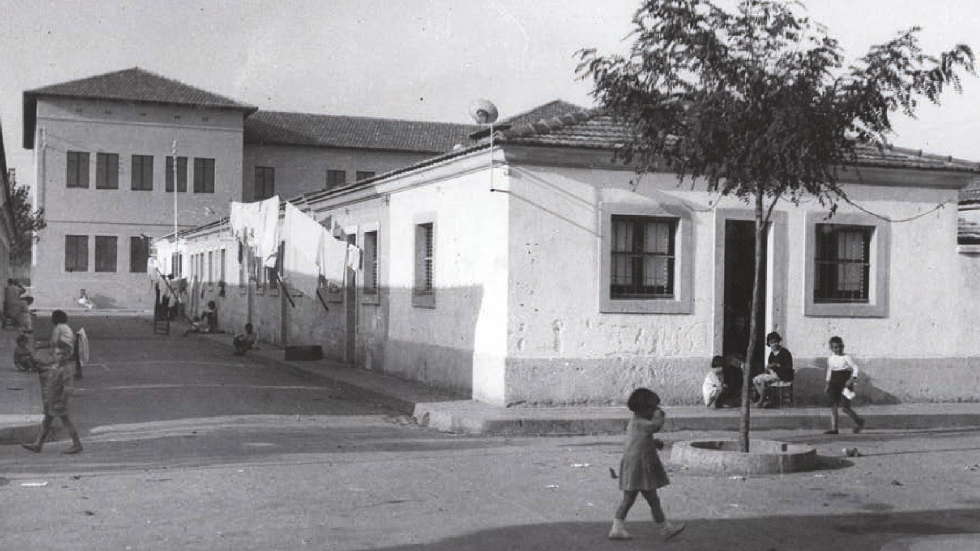 丨西班牙巴塞罗那丨Untercio + Miel-33