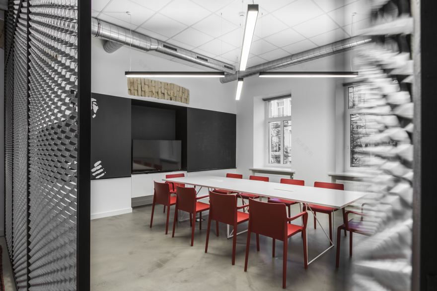 启发创意的立陶宛办公室设计-35