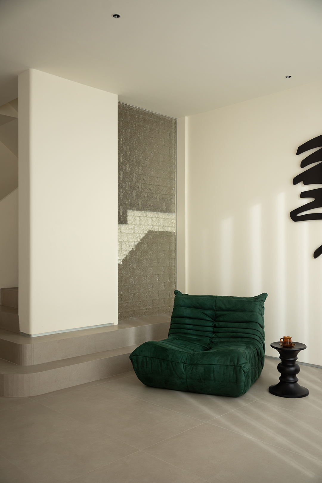 光之瀑布挑空别墅丨中国金华丨涵舍空间设计-57