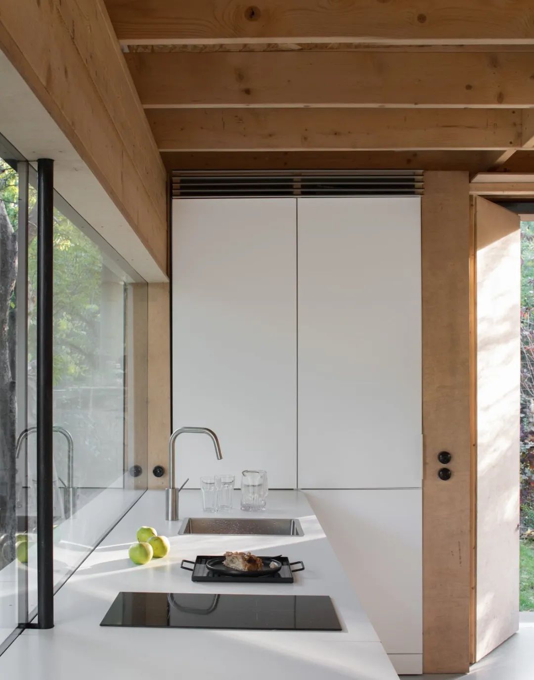 波兰华沙微型家庭木屋 | 自然美学与现代设计的完美融合-19